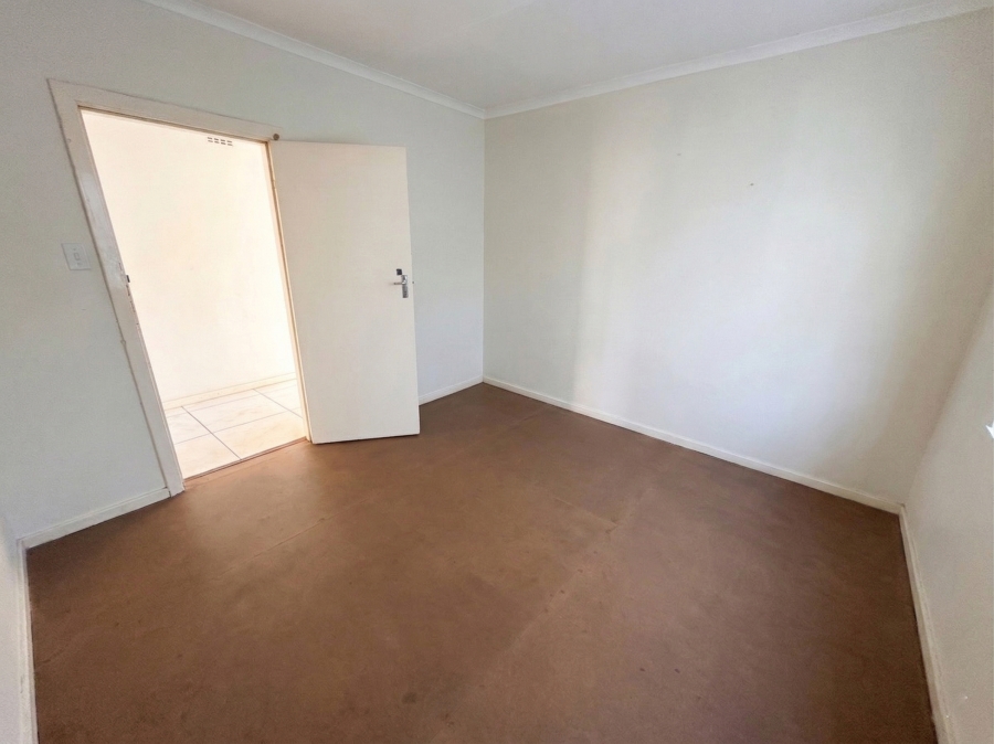 12 Bedroom Property for Sale in Quigney Eastern Cape